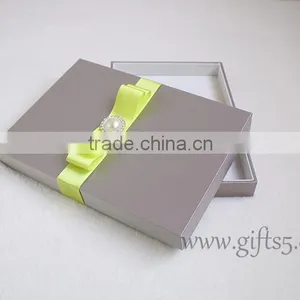 Custom Handmade Luxury Wedding Invitation Box With Ribbon thumbnail-1