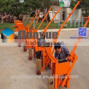 Manual Compressed Earth Block Machine thumbnail-3