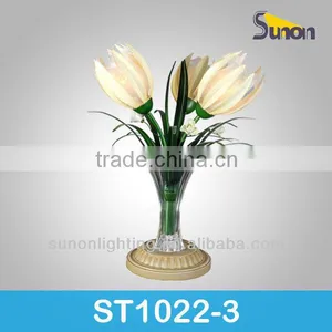Modern Wrought Iron Ceramic Flower Home Decorative Table Lamp Made in China thumbnail-1