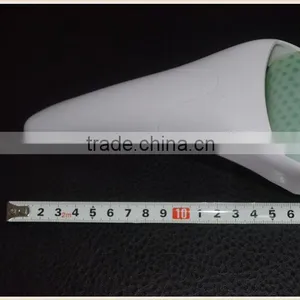 Hot New Product for 2015 Face and Body Massage Skin Cooling Ice Roller thumbnail-3