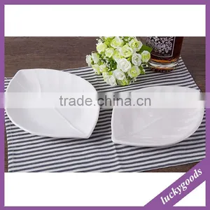 LCK037 White Hotel Restaurant Favor Leaf Shaped Plates Wholesale thumbnail-1