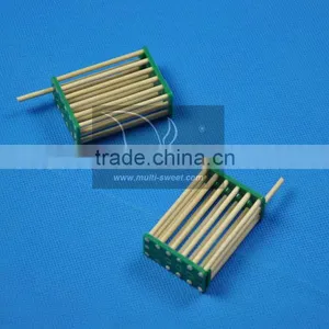China Manufacturer Queen Rearing Supplies Bamboo Queen Cage Queen Isolator Queen Bee Cage thumbnail-3