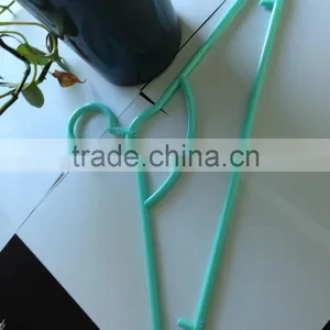Revolve Plastic Hanger Color Plastic Hanger thumbnail-4
