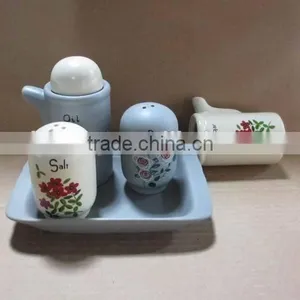 Whoesale 4pcs Ceramic Salt Pepper Oil Vinegar Set thumbnail-1