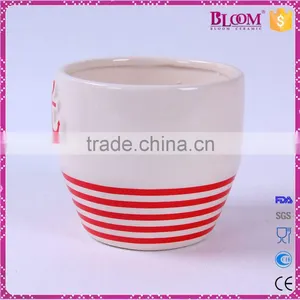 Creative Modern Simple Style Mini Ceramic Vase thumbnail-4