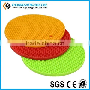 Table Anti-hot Silicone Mat thumbnail-1