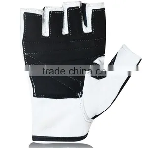 Custom Weight Lifting Gloves Custom Gym Fitness Gloves Embroidery thumbnail-3