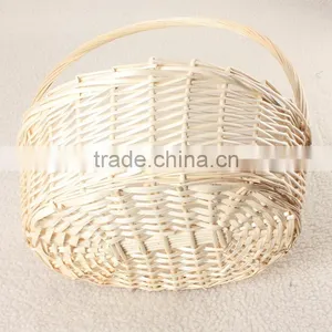 Hot Sale Universal Large White Wicker Handmade Round Hamper With Handle Flowers Fruits Bread Picnic Gift Storage Basket thumbnail-5