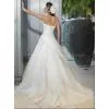 High Quality Organza Lace Material Appliqued Beaded A-line Bridal Wedding Gown Custom Made thumbnail-2