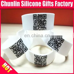 Up to Date QR Code Wide Silicone Bracelets thumbnail-1