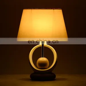 2019 New Modern Hotel Style Ceramic Desk Lamp for Indoor Room thumbnail-3