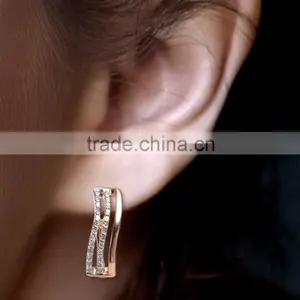 14K Rose Gold Earring With Diamonds thumbnail-2