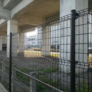 China Suppliers Galvanized Powder Coated Welded Wire Mesh Roll Top Fencing Panels BRC Fence thumbnail-5