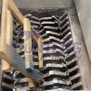 Professional Plastic Film Shredder Machine Dual-shaft Scrap Aluminum Shredding Equipment thumbnail-5