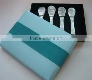Caviar Mother of Pearl Spoon With High Quality thumbnail-6