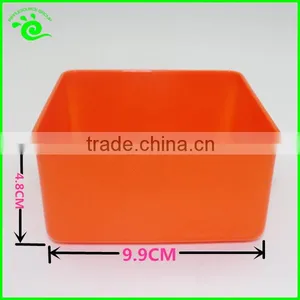 Clear Plastic Candy Containers thumbnail-5