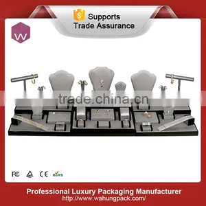 New Design High Quality Jewellery Showroom Counter Display thumbnail-3