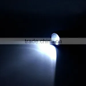 1W Powerful Led Reflector Search Flashlight Powered by 3AA Batteries thumbnail-5