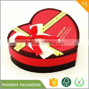 Small Paper Cardboard Decorative Heart Shaped Chocolate Box thumbnail-1