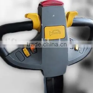 1.5 Ton Scissor Type Electric Reach Stacker Lifting Height 4500mm thumbnail-2
