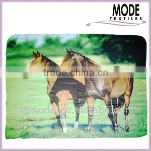 Horses Design Printed Fleece Blanket thumbnail-1