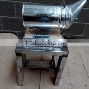 Bee Hive Smoker thumbnail-3