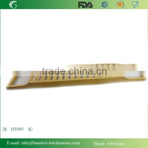 DT003/ Bamboo Bathtub Caddy With Extending Sides and Adjustable Book Bathroom Towel Clothes Holder Tray thumbnail-1