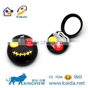 Good Design Voodoo Doll Contact Lenses Case thumbnail-3