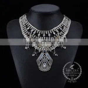 High Quality Vintage Rhinestone Chunky Statement Necklace Tin Alloy Fashion Women Pendant Necklace 6390055 thumbnail-1