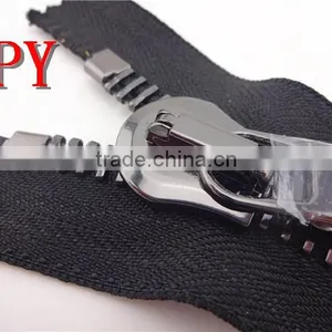 Metal Zipper Manufacturer thumbnail-1
