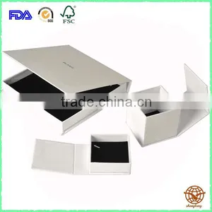 White Foldable Magnetic Cardboard Box thumbnail-2