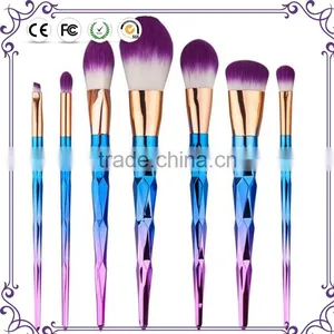 Wholesale High Quality 7pcs Rainbow Handle Cosmetic Makeup Brush Set for Women thumbnail-1