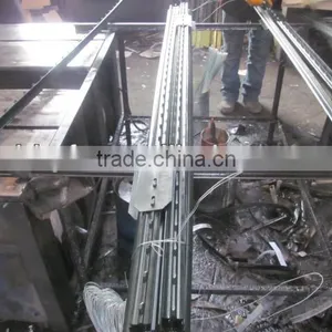 5' and 6' 1.25lbs Studded Fence T-post With Spade China Supplier thumbnail-3