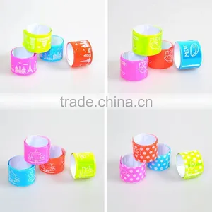 Fashionable Customized Reflective Pvc Snap Band thumbnail-2