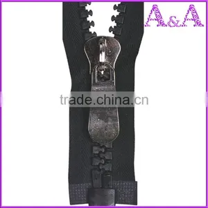Hot-selling Apparel Large Slider Plastic Zipper O/E With Large Slider Plastic Zipper or Zip thumbnail-2