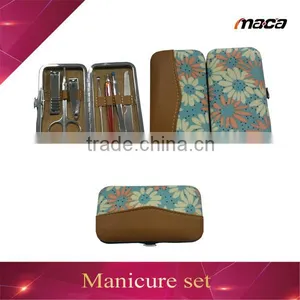 Manufacturer Supply Mini Leather Manicure and Pedicure Set thumbnail-1