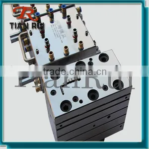 Pvc Wpc Extrusion Mould Door Corner Line Mould thumbnail-1