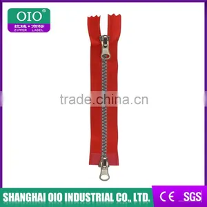 OIO Factory Top Sale High Quality Plastic Zipper For Bag thumbnail-1