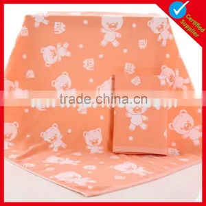 Eco-friendly Fancy Printed Character Baby Bath Towels thumbnail-2
