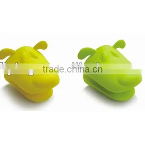 Mini Silicone Oven Mitt, Heat Resistant Gloves thumbnail-1
