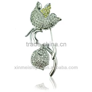 Rose Broach thumbnail-1