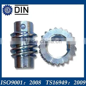 Worm Gears on Agricultural Machine thumbnail-1