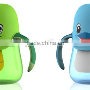 Animal Designs Double Injection Lovely Baby Bottle for the Cute Baby thumbnail-4