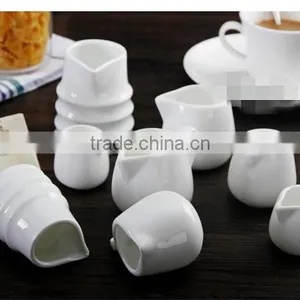 Western Style Creative Customized Porcelain White Ceramics Milk Pot and Kettle thumbnail-5