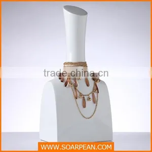 Fashion Fiberglass Props Necklace Jewelry Display thumbnail-1