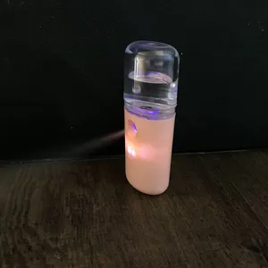 2020 Cute Beauty Care Moisture Electric Mini Handheld Moisture Spray Water Milk Alcohol Nano Mist Sprayer thumbnail-5