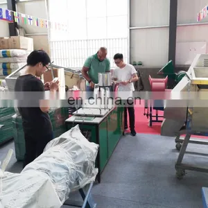 Newspaper Pencil Machine Recycled Paper Colored Pencil Making Machine thumbnail-4