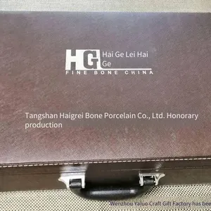 Factory Customization of Leather Wallets in Wooden Boxes With 13 Years of Experience thumbnail-3