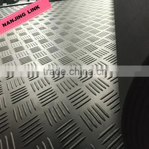 American Checker Rubber Sheeting Roll thumbnail-1