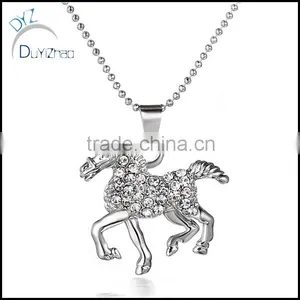 Hot Sell Latest Alloy Cameo Pendants With Horse thumbnail-1